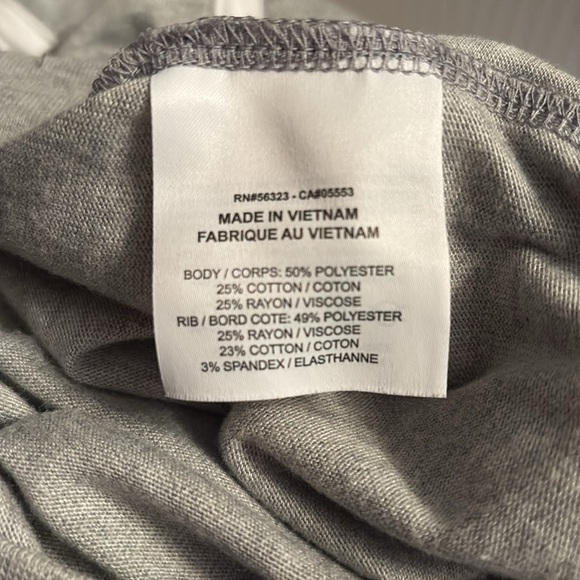 Nike Women’s Sportswear Jersey Capris,Gray. Size M. - Picture 4 of 4